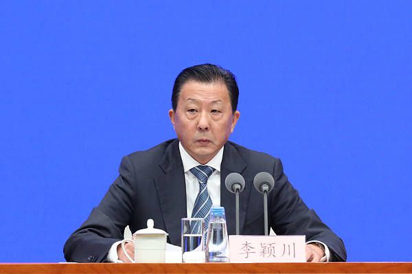 亚洲精品啪啪一区二区三区