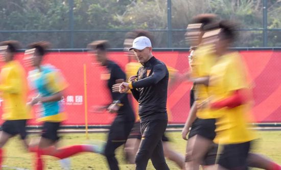 樱井知香大战黑人在线观看