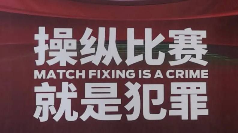 大香伊人久久精品一区二区
